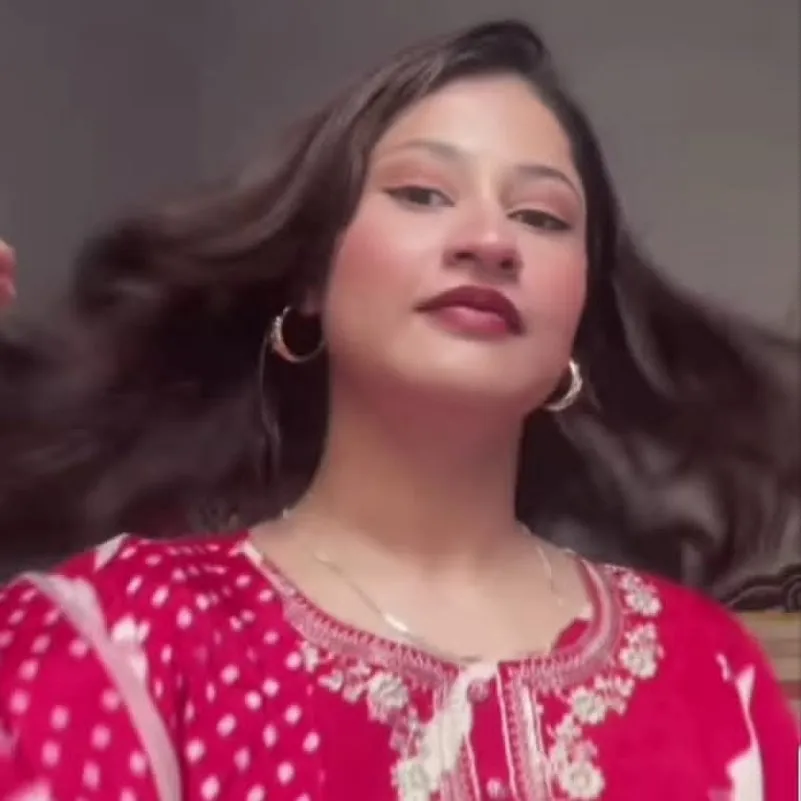 इशिका/इशु कोइराला